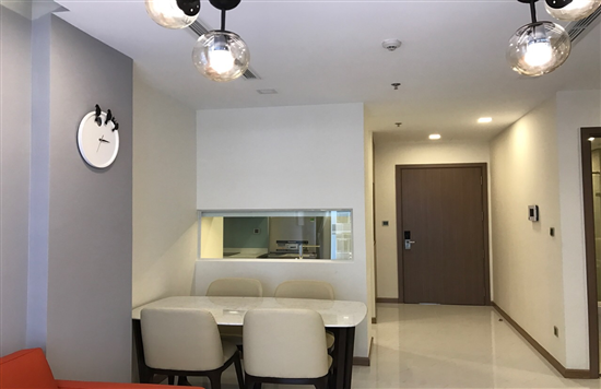 Cho thuê căn hộ Vinhomes, CN 2PN, nội thất đầy đủ, giá 19Triệu