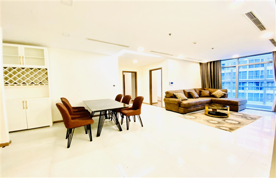 Cho thuê căn hộ Vinhomes, CN 4PN,  giá 45 Triệu
